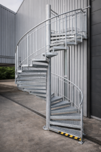 escalier métallique en spirale extérieur acier galvanisé sur mesure